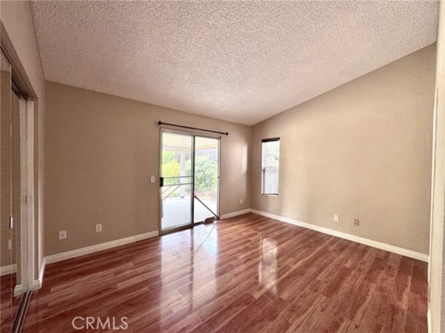 39761 Rustic Glen Drive, Temecula CA: https://media.crmls.org/medias/657994b6-c173-49d8-a150-31cecebc080f.jpg