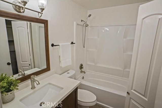 Detail Gallery Image 13 of 30 For 18126 Sundowner Way #1146,  Canyon Country,  CA 91387 - 2 Beds | 2 Baths