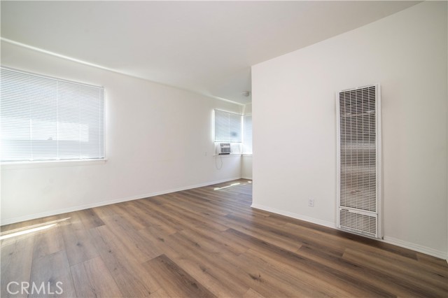Detail Gallery Image 6 of 20 For 7052 Day St, Tujunga,  CA 91042 - 1 Beds | 1 Baths