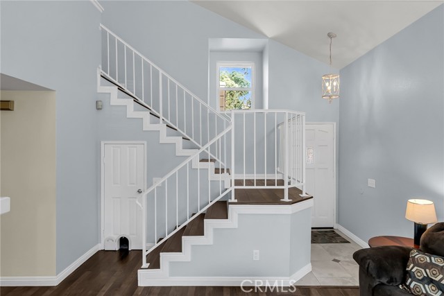 1105 W Victoria Street, Rialto CA: https://media.crmls.org/medias/657a39de-c80e-4d90-9f85-be73479b8d7a.jpg