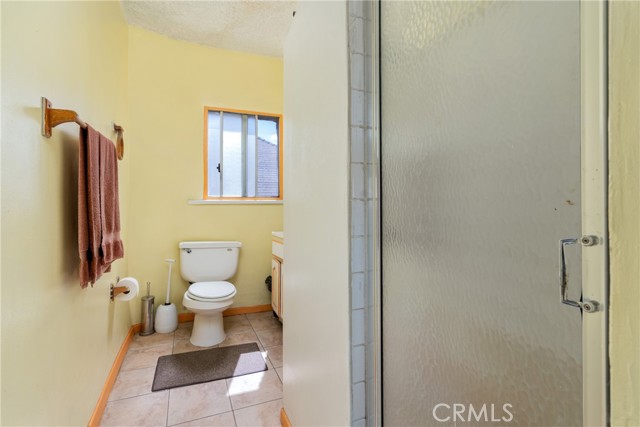 Detail Gallery Image 10 of 12 For 1501 E 21st St, Los Angeles,  CA 90011 - 3 Beds | 1/2 Baths