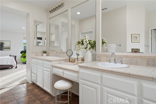 Detail Gallery Image 20 of 37 For 24125 Willowbrooke Ct, Valencia,  CA 91354 - 4 Beds | 3 Baths