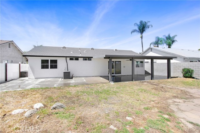 Detail Gallery Image 13 of 25 For 12321 Napa Dr, Chino,  CA 91710 - 3 Beds | 2 Baths