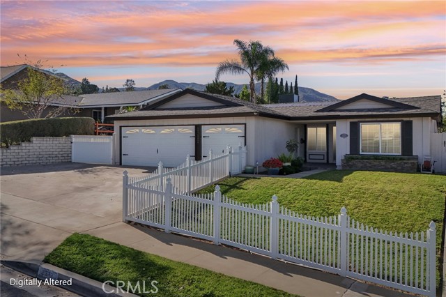 Front Image Thumbnail for CRIG26020280