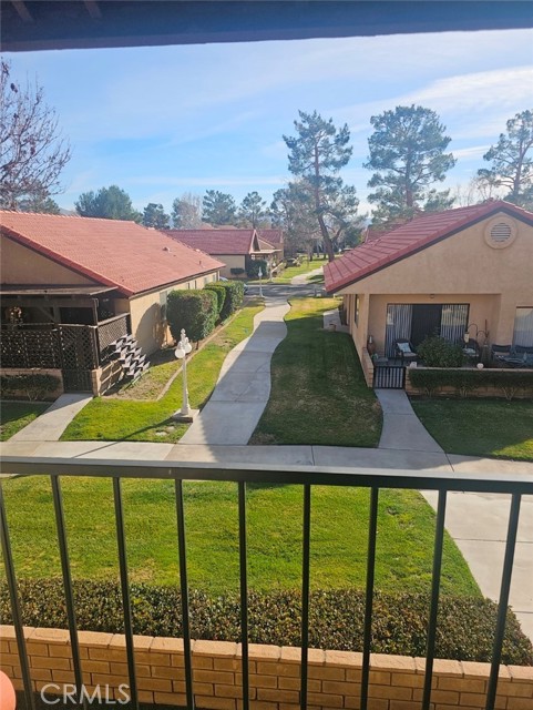 Detail Gallery Image 5 of 12 For 19045 Elm, Apple Valley,  CA 92308 - 2 Beds | 2 Baths