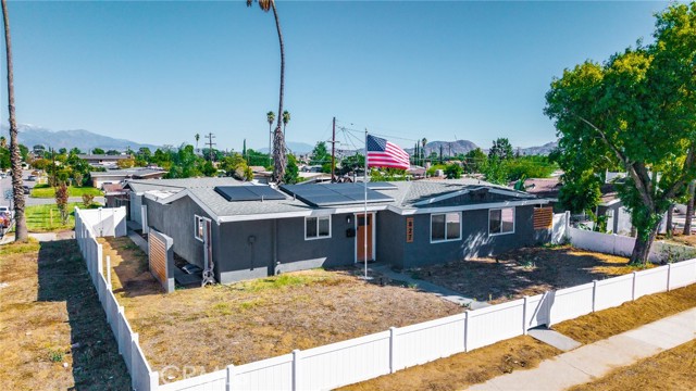 Detail Gallery Image 36 of 60 For 827 S Riverside, Rialto,  CA 92376 - 4 Beds | 2 Baths