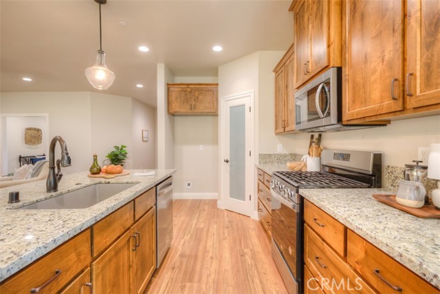 Detail Gallery Image 11 of 43 For 1645 Lighty Ln, Paradise,  CA 95969 - 4 Beds | 2 Baths