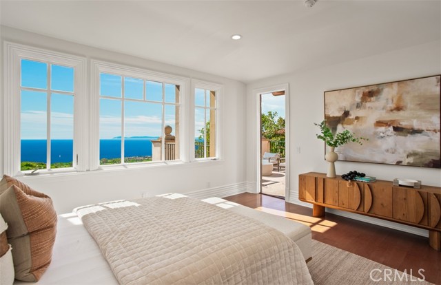 50 Pelican Crest, Newport Coast CA: https://media.crmls.org/medias/657ca80d-4726-4f2a-b11f-586f32bf8fa8.jpg