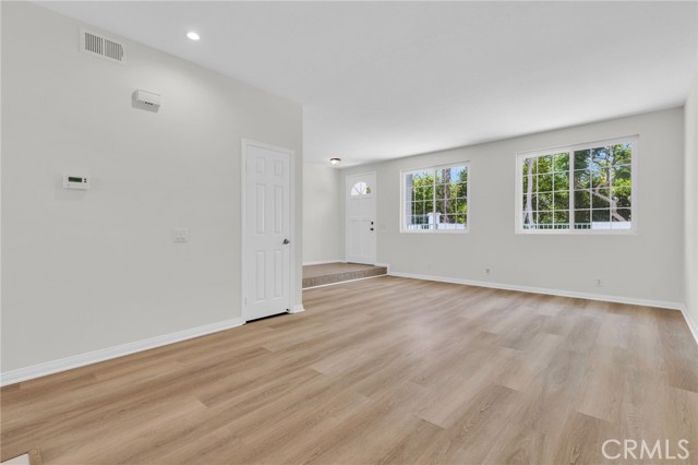 19562 Pompano Lane, Huntington Beach CA: https://media.crmls.org/medias/657cdeaa-2609-4abc-9bae-2323f3f5d828.jpg