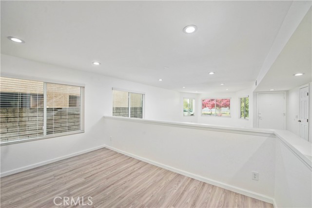 20227 Elkwood Street, Winnetka CA: https://media.crmls.org/medias/657de93f-3d47-4805-8ec7-6571d8393435.jpg