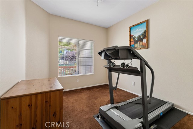 1721 W Ave H-4, Lancaster CA: https://media.crmls.org/medias/657f00eb-abab-4ce4-b053-611440b0f98f.jpg