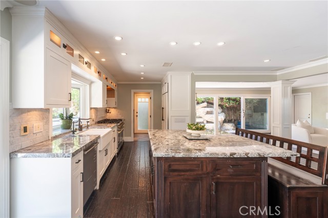 Detail Gallery Image 23 of 66 For 712 Aleppo, Newport Beach,  CA 92660 - 3 Beds | 2 Baths