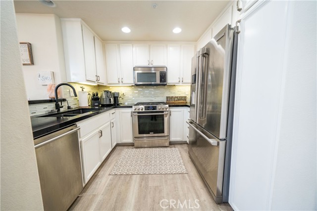 Detail Gallery Image 12 of 55 For 20 Garrison, Ladera Ranch,  CA 92694 - 3 Beds | 2 Baths