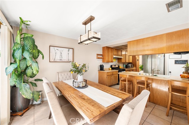 9900 Tagus Street, Pico Rivera CA: https://media.crmls.org/medias/658063f9-6783-4279-8aef-df3673302cba.jpg