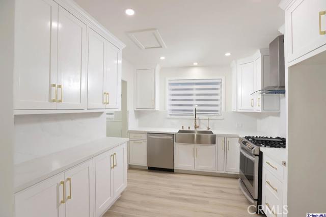 Detail Gallery Image 18 of 45 For 1210 Graynold Ave, Glendale,  CA 91202 - 3 Beds | 2 Baths