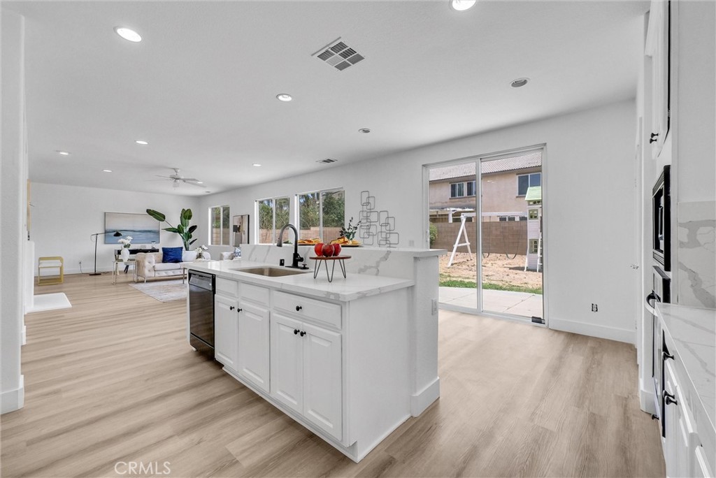 MLS #OC25151205 img 12