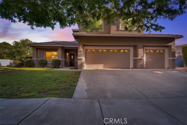 1882 Hunji Drive, Yuba City CA: https://media.crmls.org/medias/6582805e-8f8a-4ae9-ac20-7e5bc66a3126.jpg