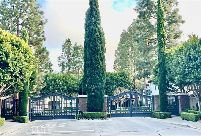 37 Bretagne, Newport Coast CA: https://media.crmls.org/medias/65829cc5-3160-4c50-8f0a-d37540126c5e.jpg