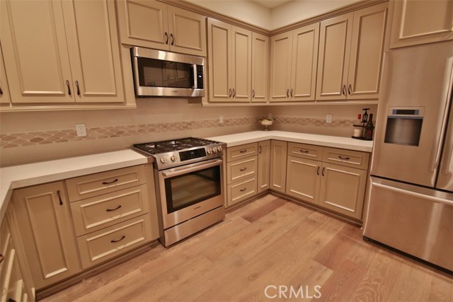 528 Francisca Avenue, Redondo Beach, California 90277, 4 Bedrooms Bedrooms, ,4 BathroomsBathrooms,Residential,Sold,Francisca,PV17030817