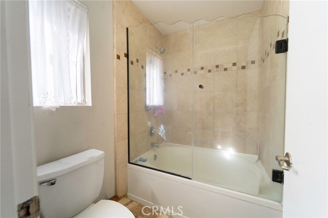 13584 Sutter Court, Fontana CA: https://media.crmls.org/medias/65830e15-cb56-4b83-ac01-3a43b433579c.jpg