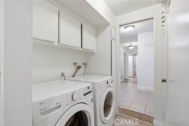 Detail Gallery Image 26 of 33 For 222 N Rose #8,  Burbank,  CA 91505 - 2 Beds | 2 Baths