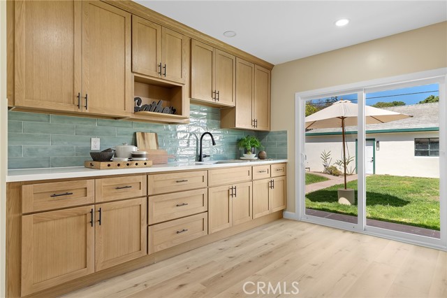 Detail Gallery Image 30 of 42 For 301 W Malvern Ave, Fullerton,  CA 92832 - 3 Beds | 3 Baths