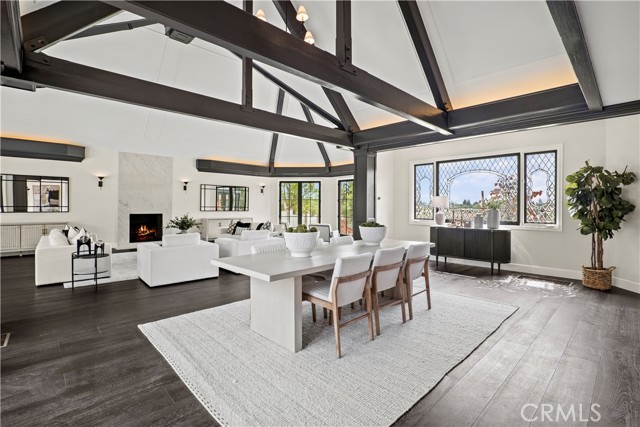 Detail Gallery Image 22 of 74 For 10906 Winnetka Ave, Chatsworth,  CA 91311 - 6 Beds | 8/1 Baths