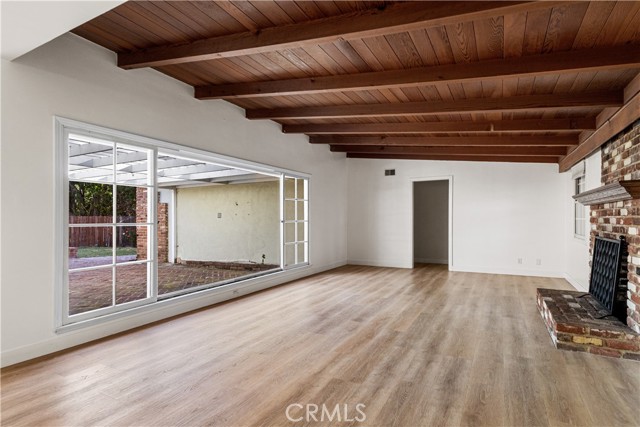 Detail Gallery Image 3 of 47 For 17361 Parthenia, –,  CA 91325 - 5 Beds | 4 Baths