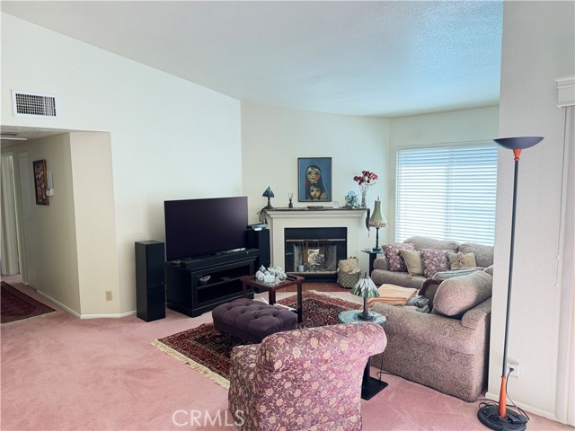 Detail Gallery Image 12 of 36 For 24202 Sylvan Glen #G,  Diamond Bar,  CA 91765 - 2 Beds | 2 Baths