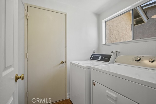 24211 Puerta De Luz, Mission Viejo CA: https://media.crmls.org/medias/65851200-c901-44ca-830a-079b87dbbf02.jpg