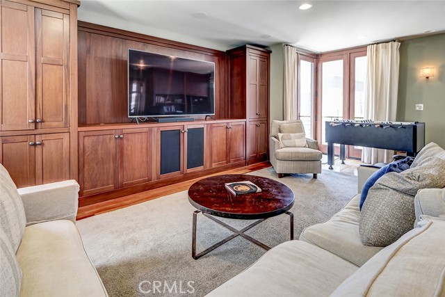 Detail Gallery Image 26 of 47 For 436 32nd St., Manhattan Beach,  CA 90266 - 4 Beds | 4 Baths