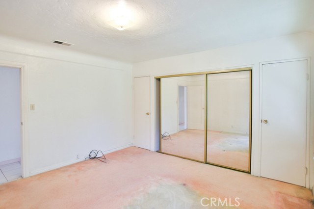 1012 S Sierra Vista Avenue, Alhambra CA: https://media.crmls.org/medias/6585ab53-ea85-49bb-be80-1581dc2502cb.jpg