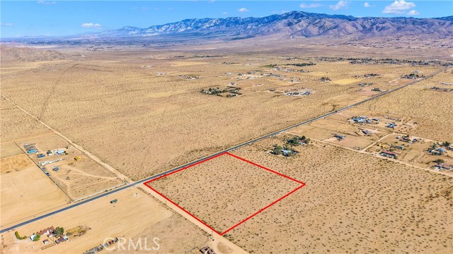 Detail Gallery Image 4 of 13 For 0 Milpas Dr, Apple Valley,  CA 92308 - – Beds | – Baths