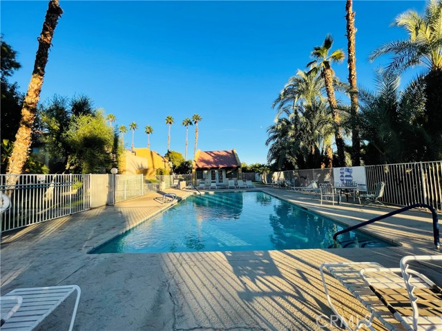Image 6 for 32200 Cathedral Canyon DR #71
