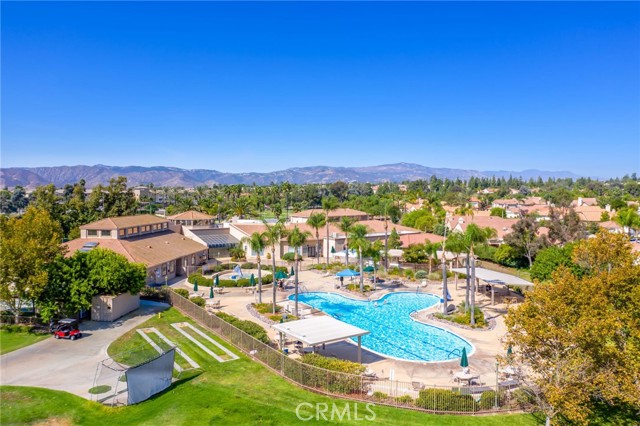 40070 Corte Fortuna, Murrieta CA: https://media.crmls.org/medias/6586bb54-faa1-4f81-babe-49f172afd2a9.jpg