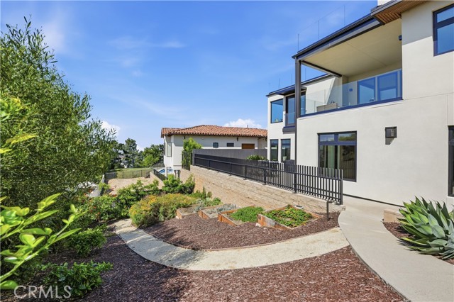 Detail Gallery Image 66 of 72 For 5108 Gordon Ln, San Diego,  CA 92109 - 4 Beds | 5/1 Baths