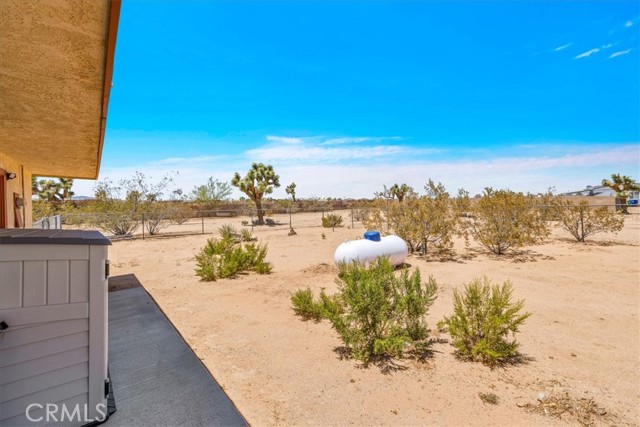 58382 Sunny Sands Drive, Yucca Valley CA: https://media.crmls.org/medias/658735ff-295c-45cc-9ab0-5f2dbabda2bf.jpg