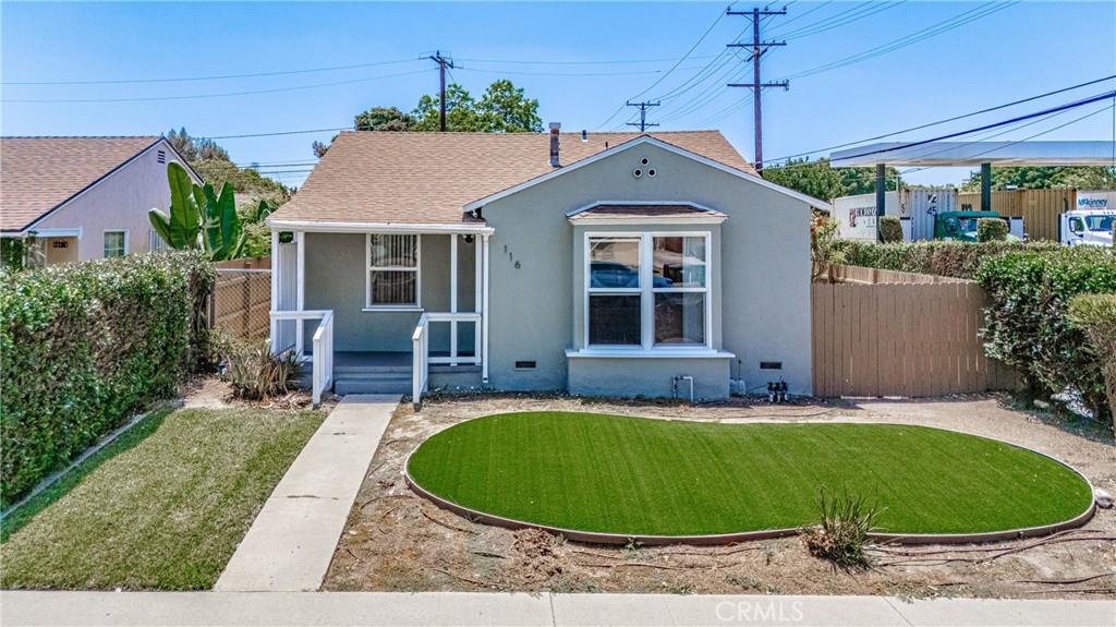 116 E Harcourt