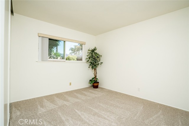 Detail Gallery Image 18 of 43 For 20642 Goshawk Ln, Huntington Beach,  CA 92646 - 5 Beds | 3 Baths