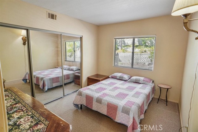 Detail Gallery Image 15 of 34 For 29304 Begonias Ln, Canyon Country,  CA 91387 - 4 Beds | 3 Baths