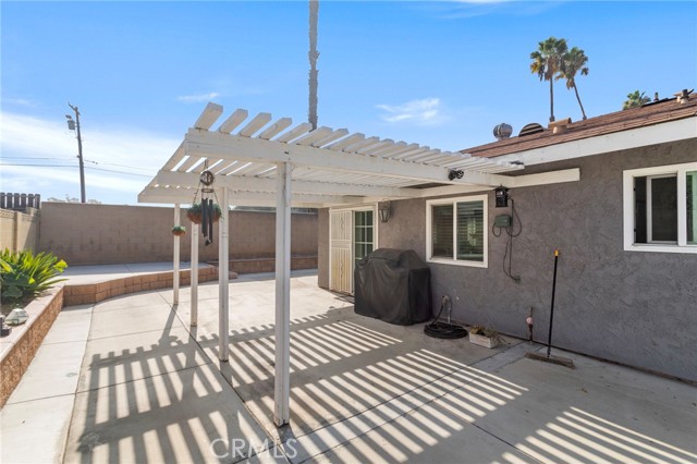 3405 Pickwick, Riverside CA: https://media.crmls.org/medias/6588d15f-2757-476b-ad6c-c03c29788f2c.jpg