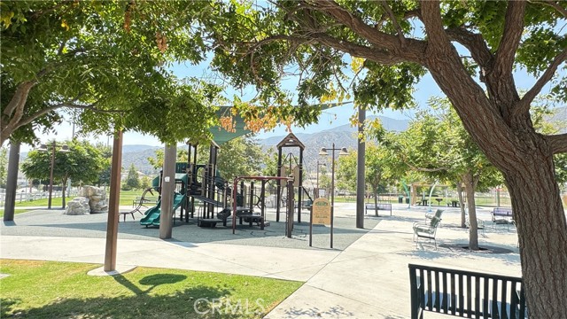 24939 Coral Canyon Road, Corona CA: https://media.crmls.org/medias/6588ff56-da50-409d-ba1c-92fac6c4e5f8.jpg