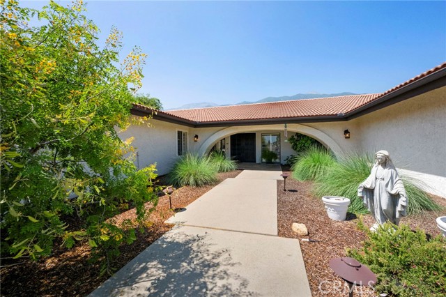 9430 Valley View Street, Rancho Cucamonga CA: https://media.crmls.org/medias/65894058-8e74-47ae-8adc-4835b259e61d.jpg