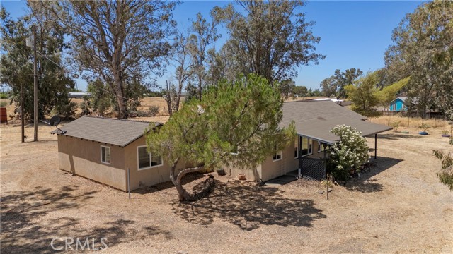 857 Nelson Avenue, Oroville CA: https://media.crmls.org/medias/6589890d-bebe-417b-b6b4-8f57f2651438.jpg