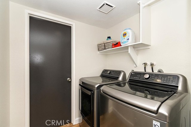 Detail Gallery Image 17 of 30 For 1187 W Cornell St, Rialto,  CA 92376 - 4 Beds | 2/1 Baths