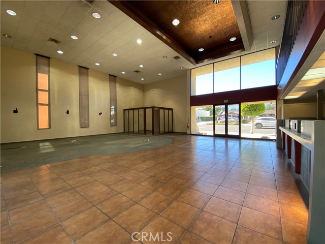 9934 Las Tunas Drive, Temple City, California 91780, ,Commercial Lease,For Rent,9934 Las Tunas Drive,CRAR22202057