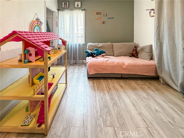 Detail Gallery Image 7 of 40 For 242 S Buena Vista St, Hemet,  CA 92543 - 4 Beds | 2 Baths