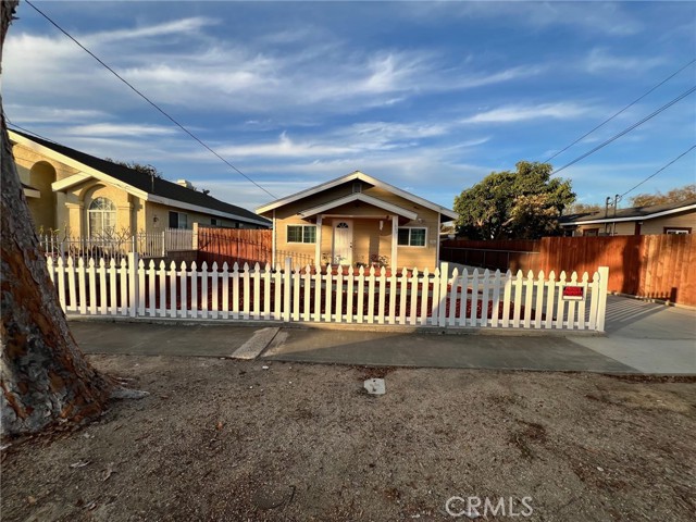 Detail Gallery Image 7 of 64 For 3809 Carol Dr, Fullerton,  CA 92833 - 4 Beds | 3 Baths