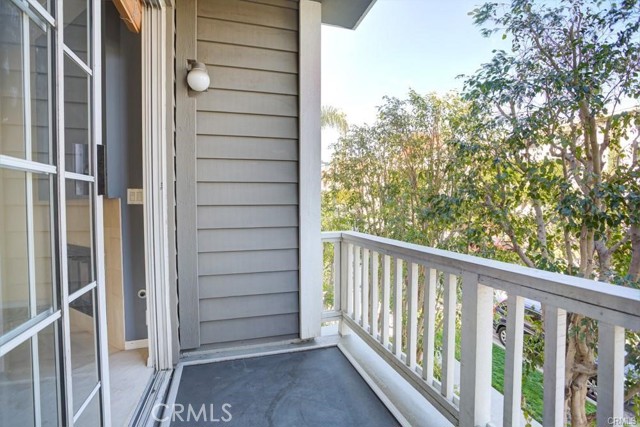 Detail Gallery Image 35 of 35 For 1601 Hilts Ave #3,  Los Angeles,  CA 90024 - 2 Beds | 2/1 Baths
