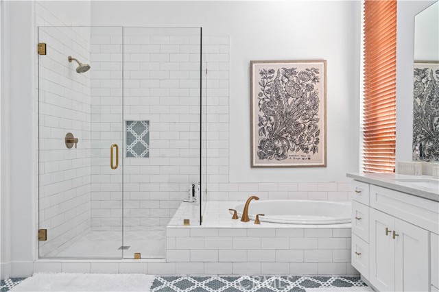 56610 Muirfield, La Quinta CA: https://media.crmls.org/medias/658c113b-aac2-4deb-9f6d-bf7e23d90797.jpg